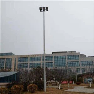 Svjetiljka srednjeg pola